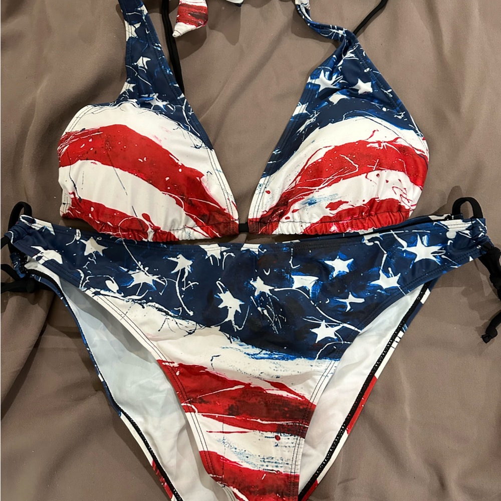 swimwear American flag bikini Sz 2XL
 Fits like a L